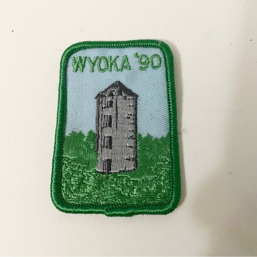 Vintage 1990 Camp Wyoka Girl Guides Guide Patch Badge - Picture 4 of 7